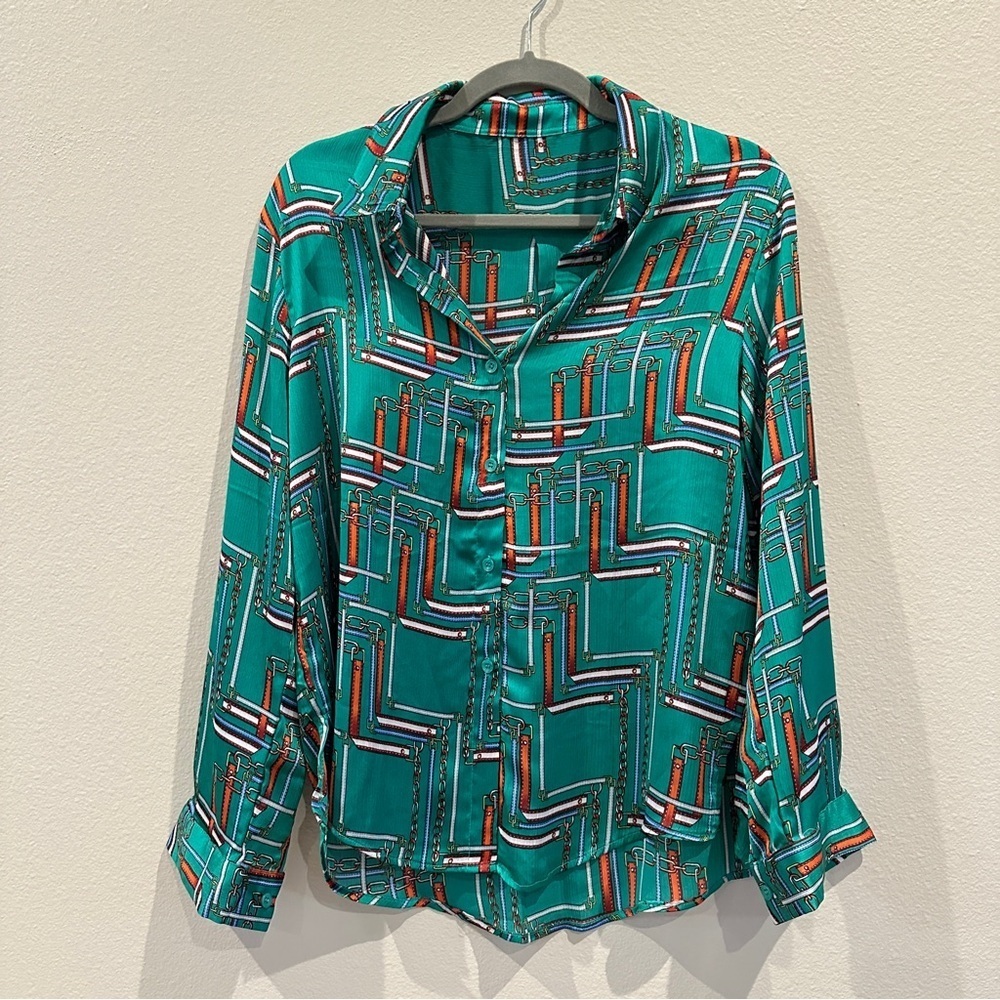 Vintage Women’s Button Down Green Satin Shirt Long Sleeves Link Patterns sz S